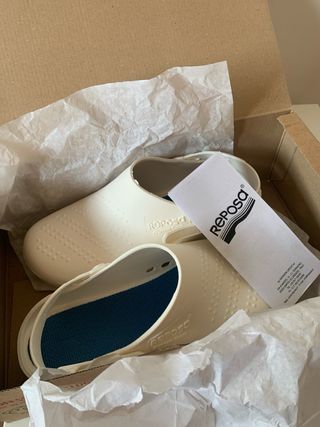 ZUECOS SANITARIOS REPOSA BAJADA DE PRECIO