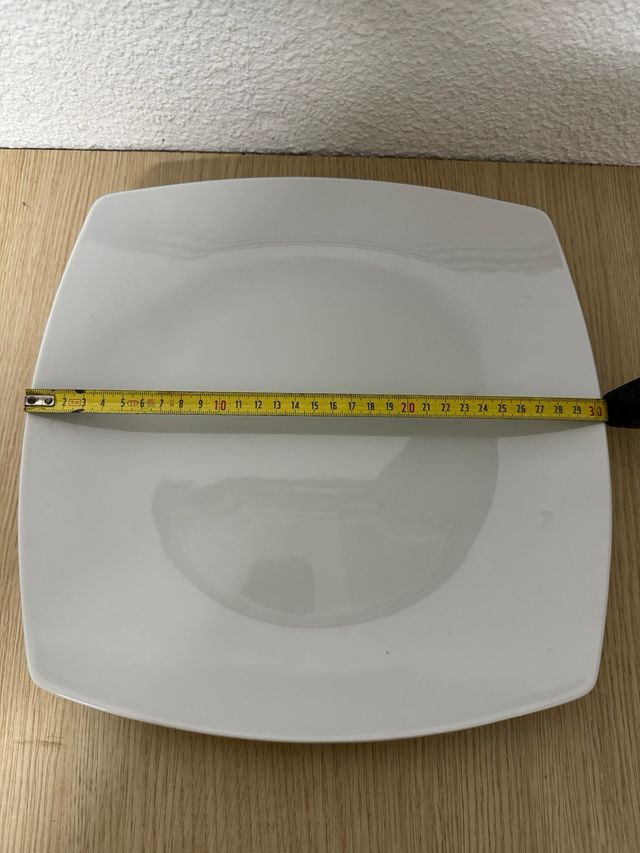 Vassoio/piatto bianco