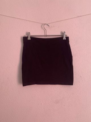 Falda mini tubo negra