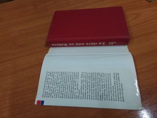 Ken Follet. La clave está en Rebeca.  Tapa dura