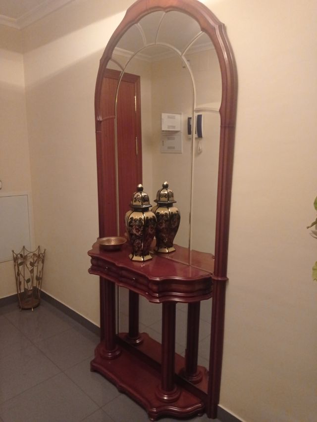 Entradita,PARA UN PISO PARA AL QUILAR ,ESIDEAL,