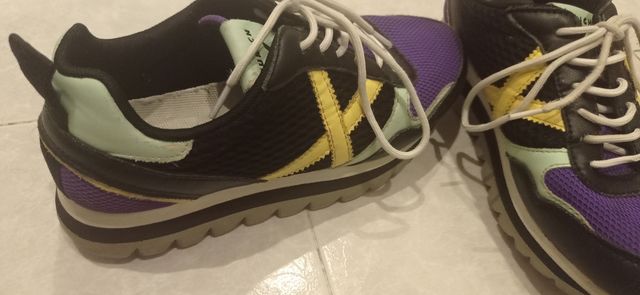 Munich. Zapatillas talla 36