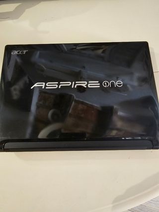 Acer Aspire One D255 1GB no hard disk