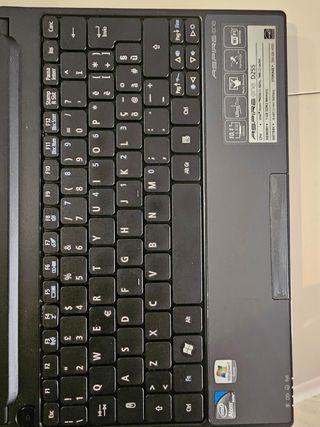 Acer Aspire One D255 1GB no hard disk