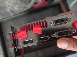 TARJETA GRAFICA MSI R7 GAMING 4GB EN CAJA FUNCIONA