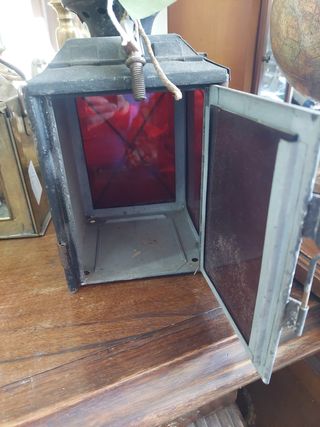 Farol de tren antiguo 