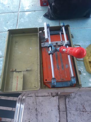 Cortadora de azulejos