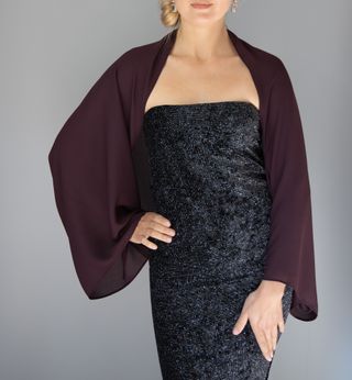 Chal bolero, mangas de chiffon color vino