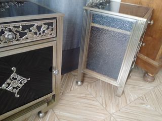 Mesitas de noche frances XlX