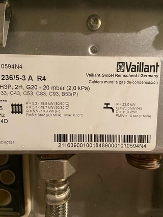 Caldera agua caliente y calefaccion