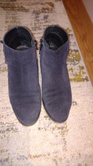 Botines camperos de ante