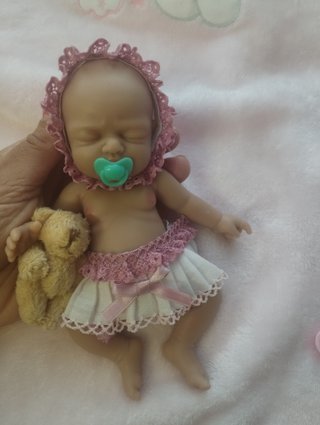 Muñeca reborn silicona platino