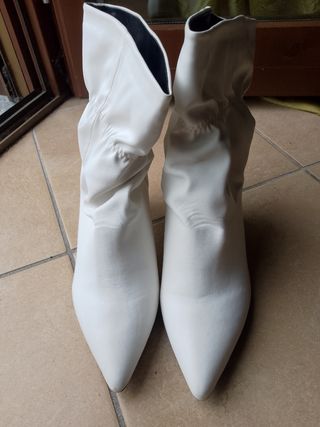 Stivaletti bianchi Obsel 40 a punta con tacco