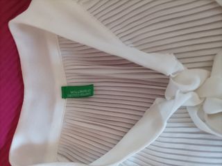 Blusa blanca plisada
