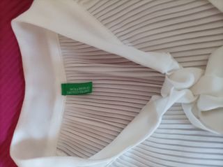 Blusa blanca plisada