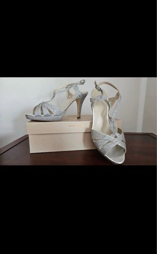 Sandalias plateadas