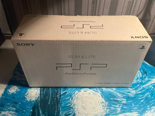 PSP slim & lite.