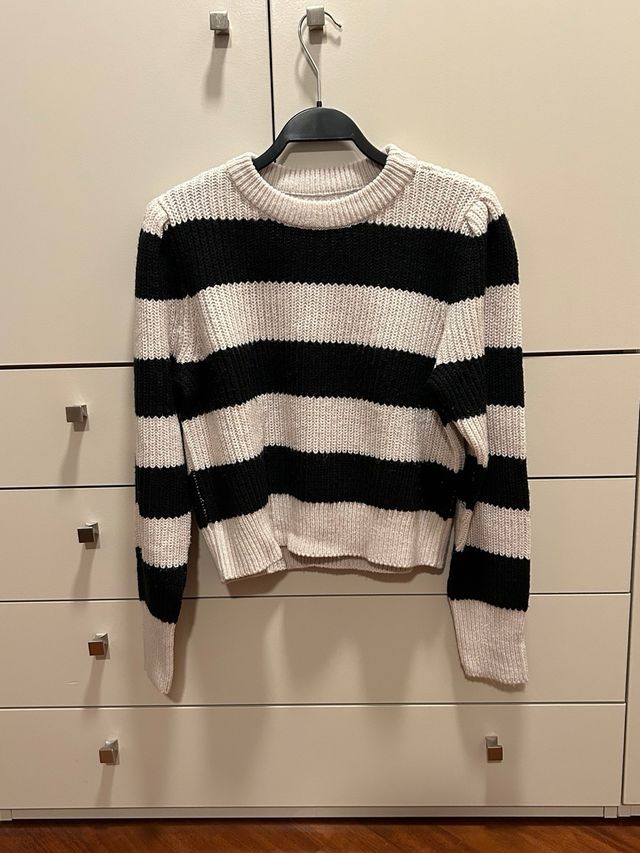 Maglioncino a righe ONLY