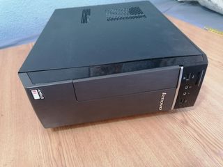 Torre PC Lenovo para reparar