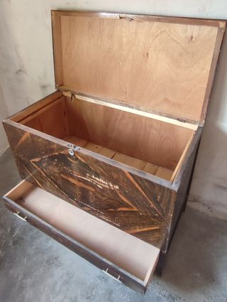 Baúl/Cofre de madera antiguo