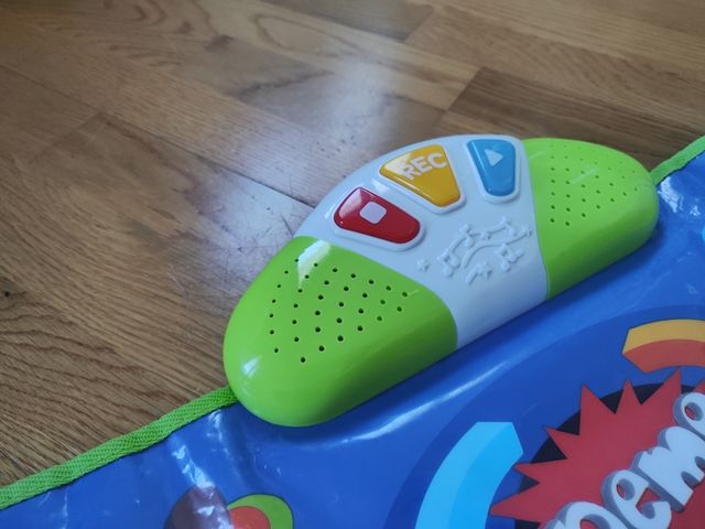 Cocinita Ikea infantil con muchos okaccesorios