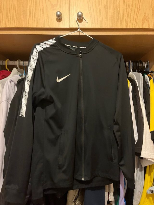 Chaqueta nike