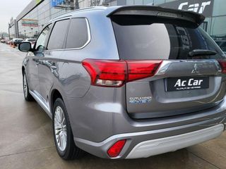 MITSUBISHI Outlander 2.4 PHEV Motion Auto 4WD