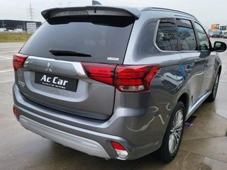 MITSUBISHI Outlander 2.4 PHEV Motion Auto 4WD