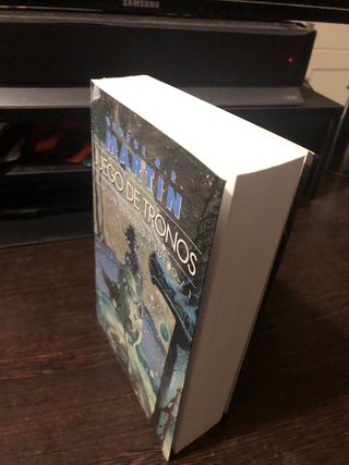 Juego de Tronos - 1 edición en español Oct 2002