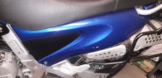 Carenado lateral izquierdo gs funduro