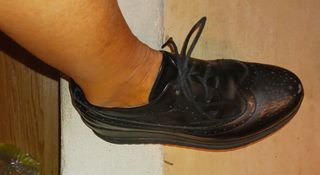 Scarpe con plateau nere