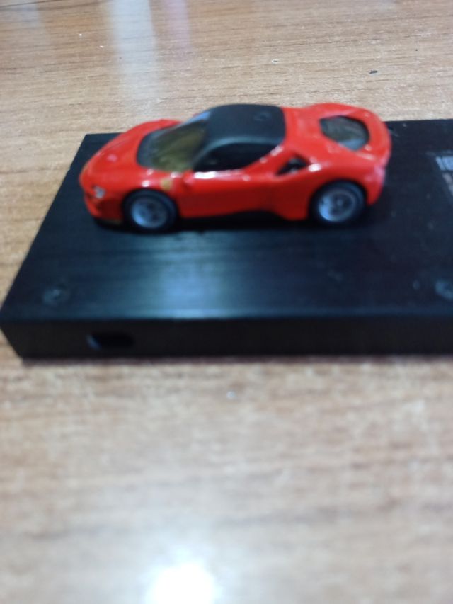 FERRARI F 90. HOT WHEELS