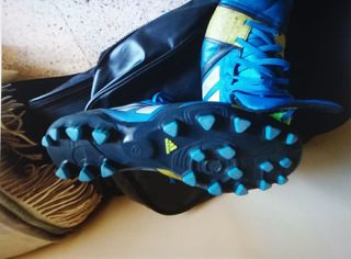 Botines de futbol