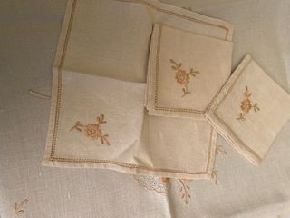 Tovaglietta da the con sei tovaglioli antico