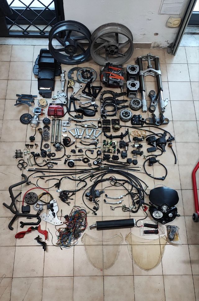 Ricambi Cagiva mito/ev/sp525/freccia/