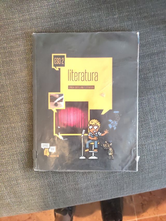 Livro de literatura segundo o ESO