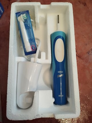 Nuevo Cepillo eléctrico Vitality oral b