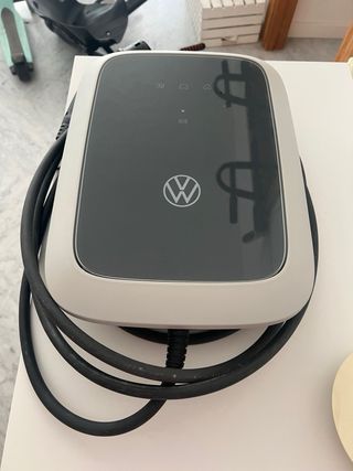 Cargador electrico vw