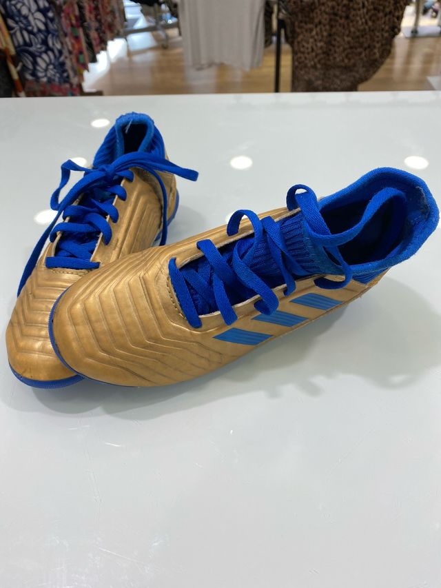 Deportiva futbol niño