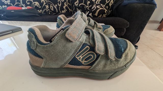 Five ten Adidas núm 33 bambas