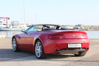 Aston Martin Vantage 14.000 km!!!!
