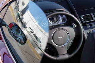 Aston Martin Vantage 14.000 km!!!!