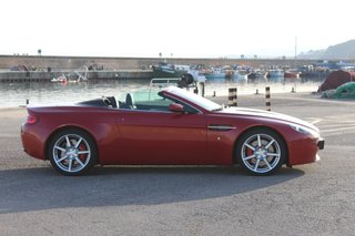 Aston Martin Vantage 14.000 km!!!!