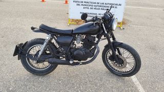 Yamaha SR 250 special café racer