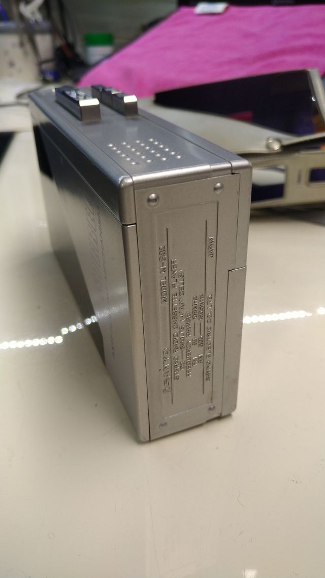 Sanyo M-G32 cassette portatile vintage