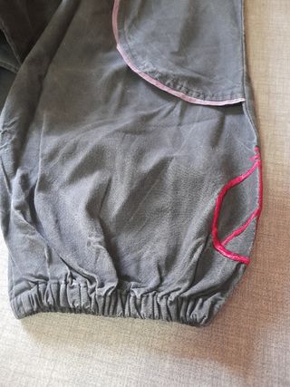 Pantalón estilo Aladdín