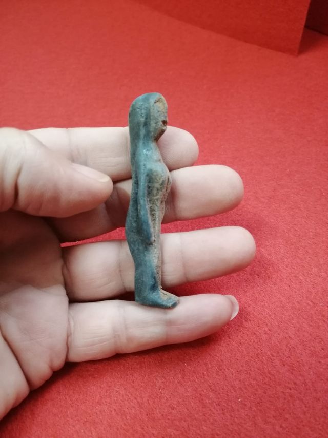 Exvoto ibero muy buena patina y relieve bronce