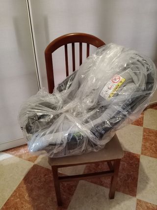 Carrito con capazo y silla + cuco