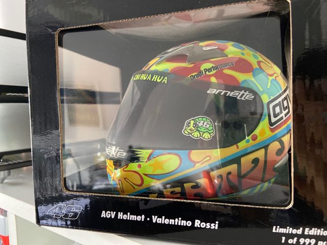 Casco Valentino Rossi 1:2
