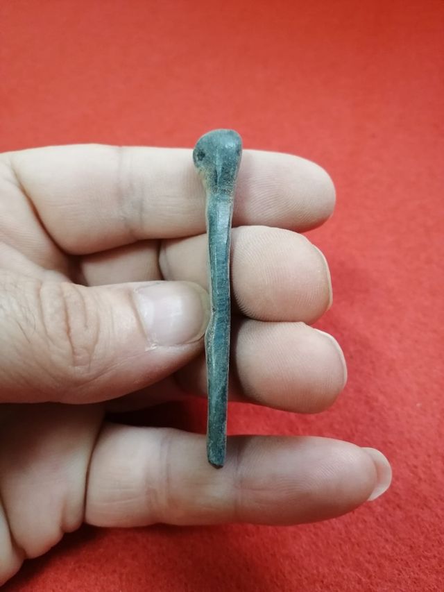 Exvoto ibero buena patina y relieve bronce